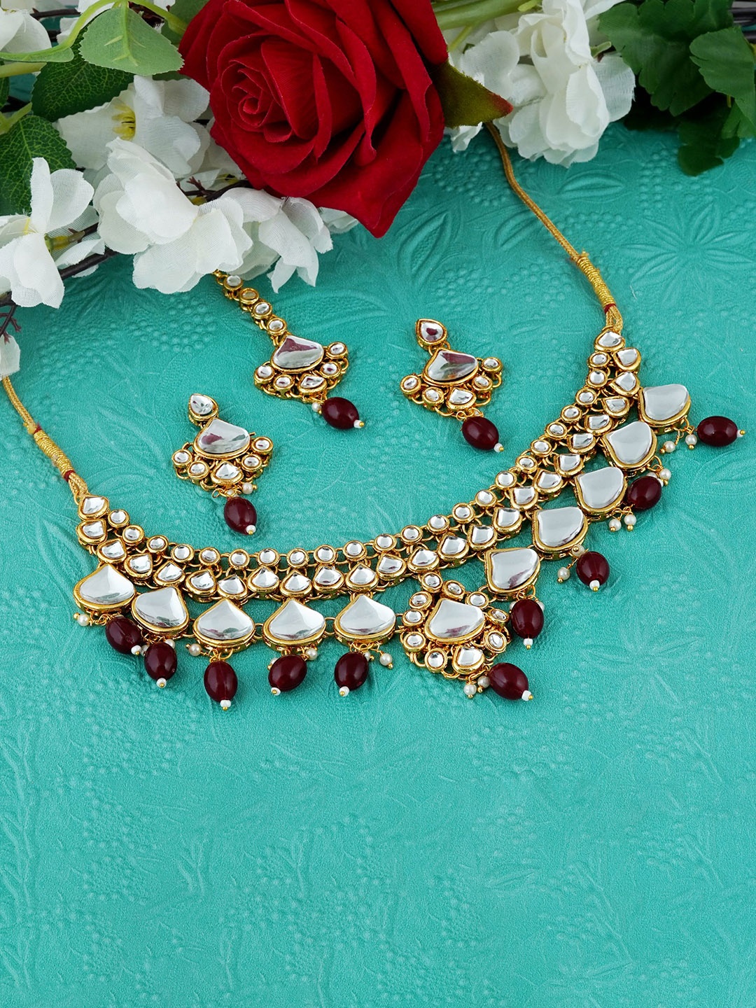 

MANSIYAORANGE Gold-Plated Stone-Studded & Beaded Jewellery Set