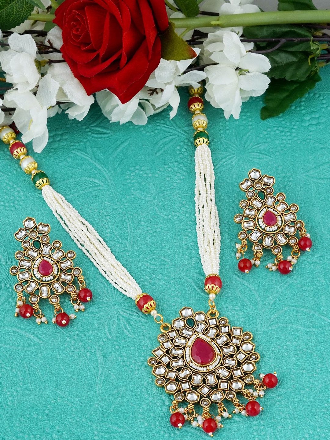 

MANSIYAORANGE Gold-Plated Stone-Studded & Beaded Jewellery Set