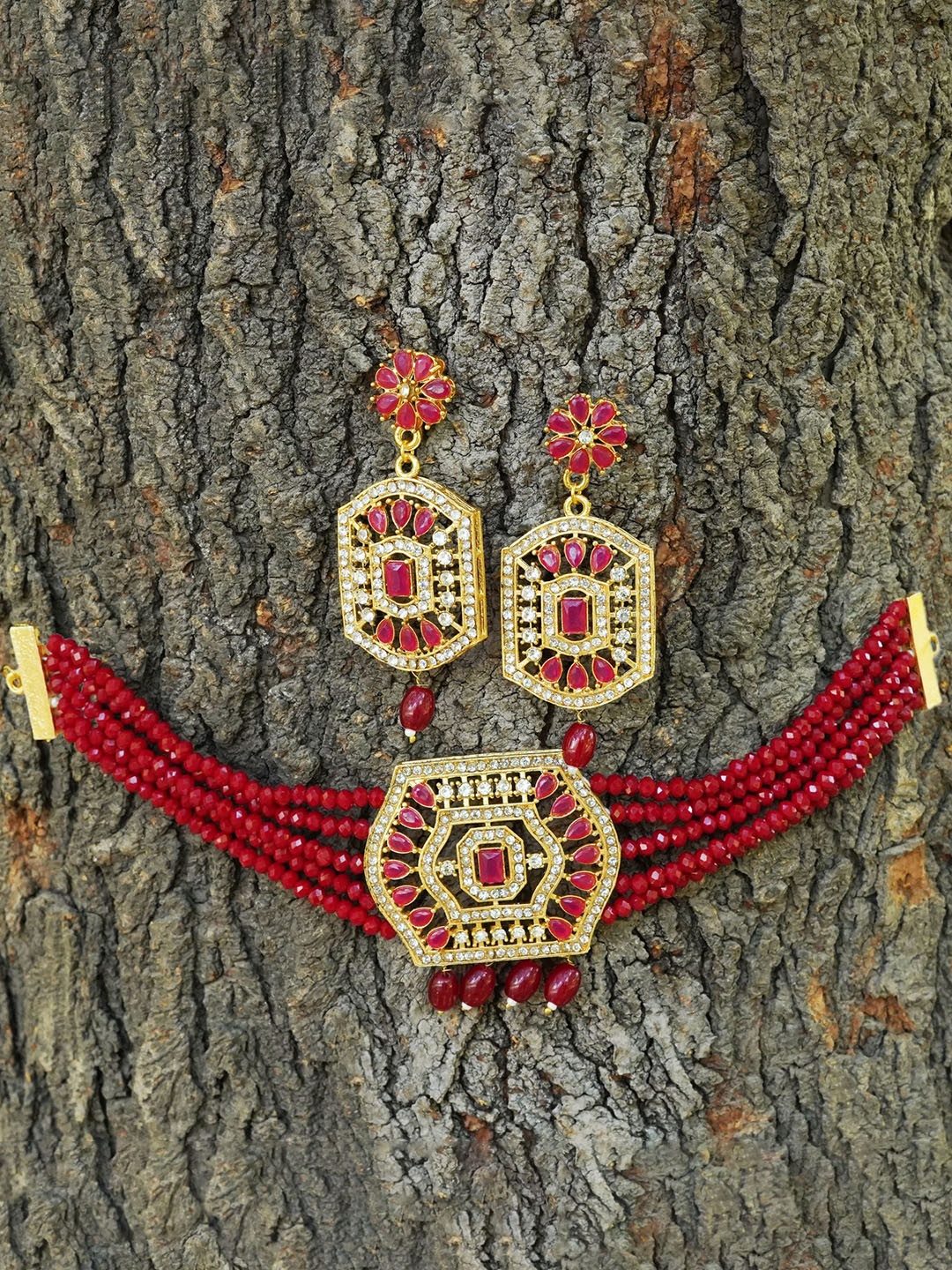 

MANSIYAORANGE Gold-Plated Stone Studded & Beaded Choker Jewellery Set