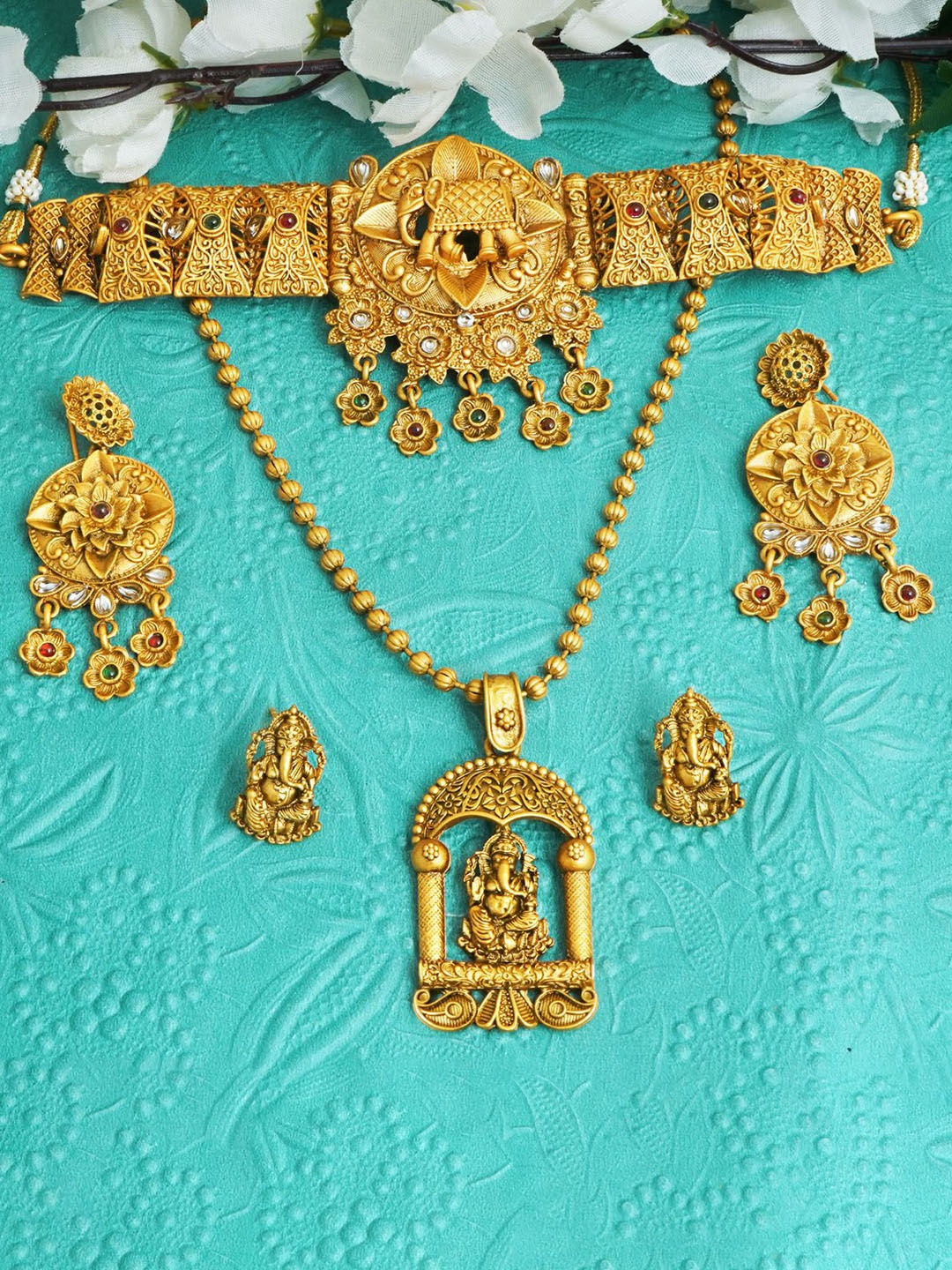

MANSIYAORANGE Set Of 2 Gold-Plated Stone-Studded Choker Jewellery Set