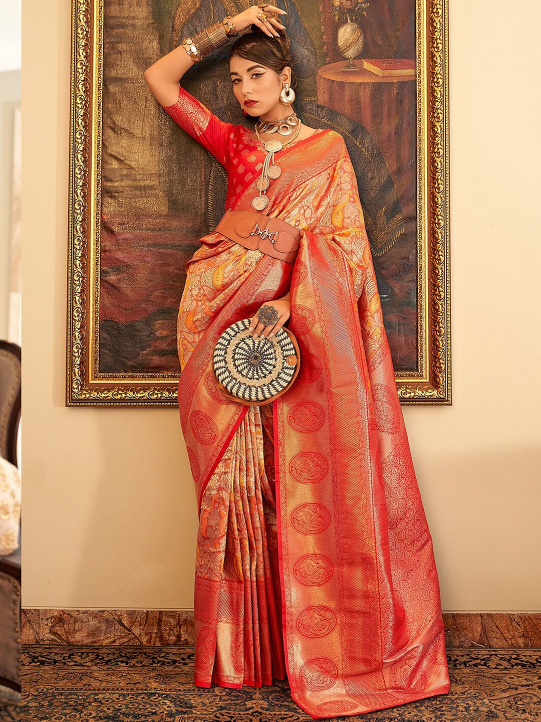 

Mitera Pink & Gold-Toned Woven Design Zari Paithani Saree