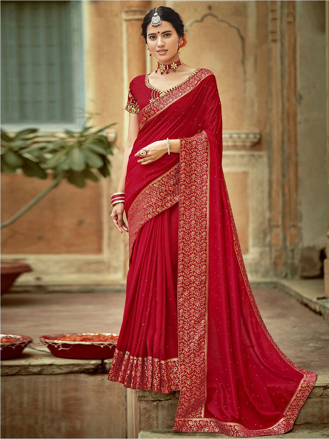 

Mitera Red & Gold-Toned Embellished Sequinned Art Silk Saree