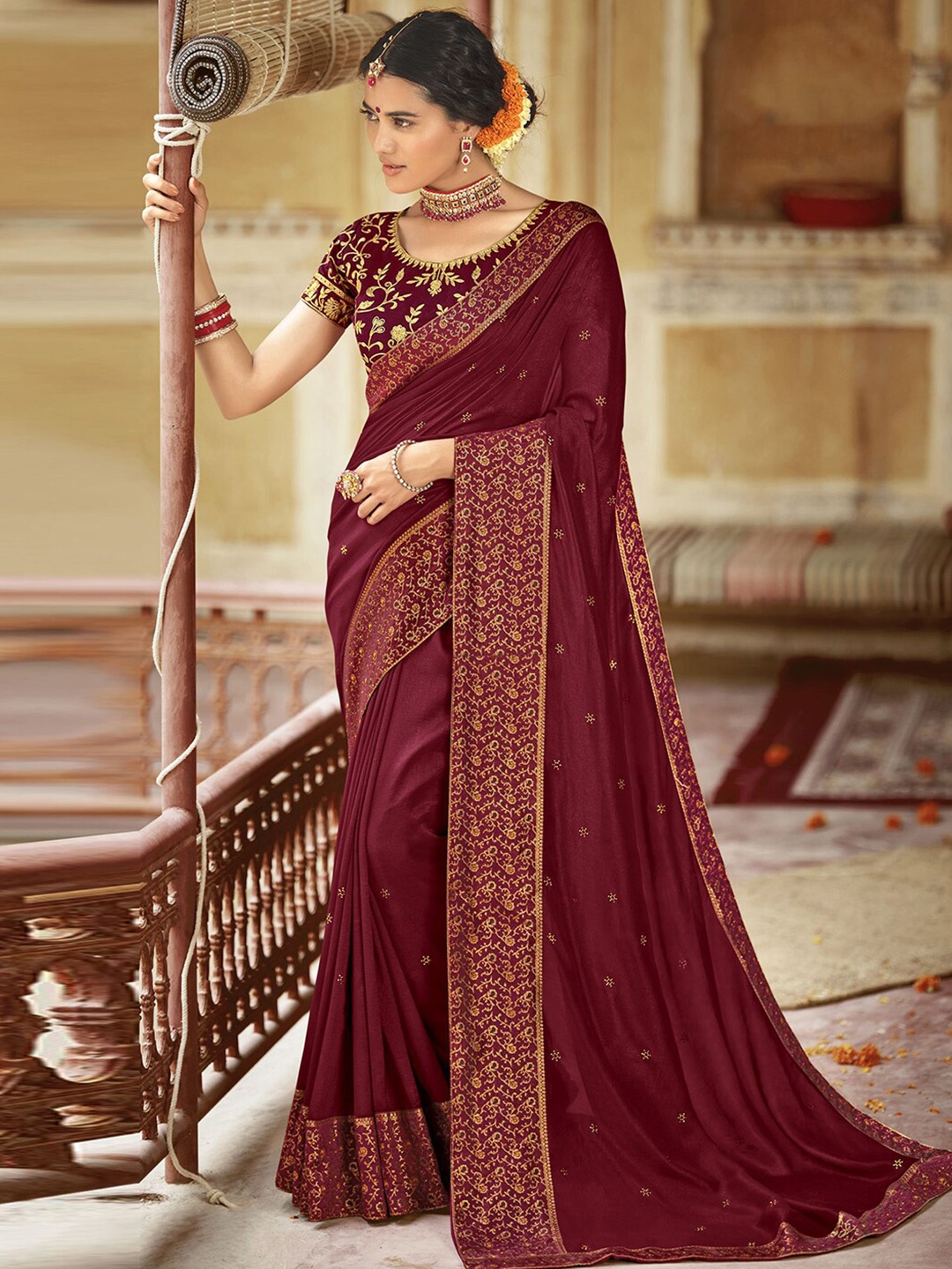 

Mitera Maroon & Gold-Toned Embellished Sequinned Saree