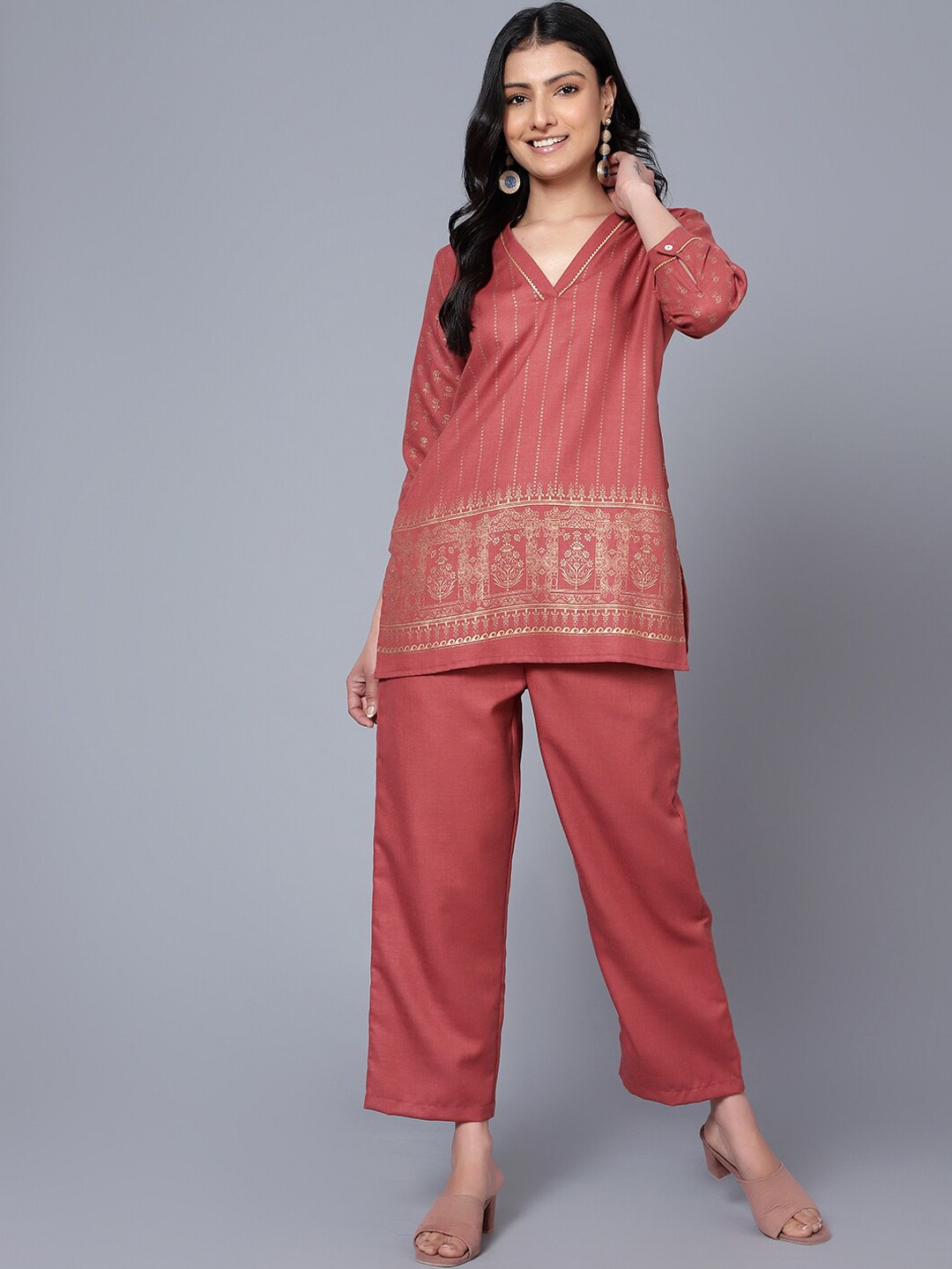 

Bani Women Printed Gotta Patti Ethnic Tunic With Trousers, Rust