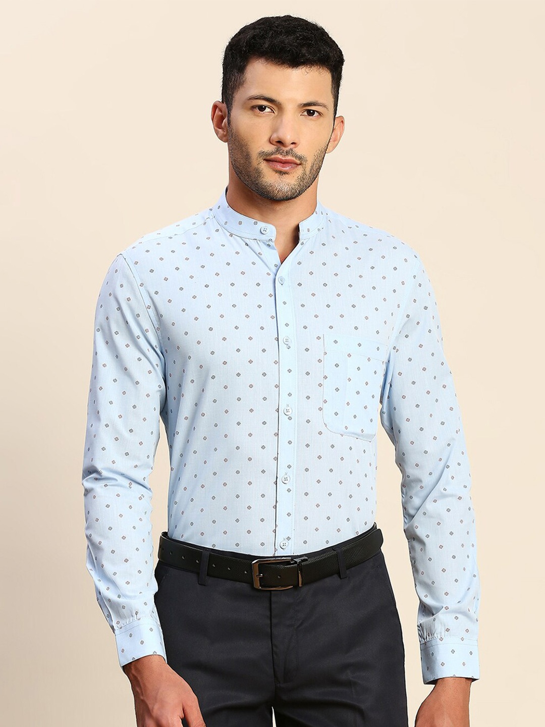 

INVICTUS Original Slim Fit Ethnic Motif Printed Pure Cotton Formal Shirt, Blue