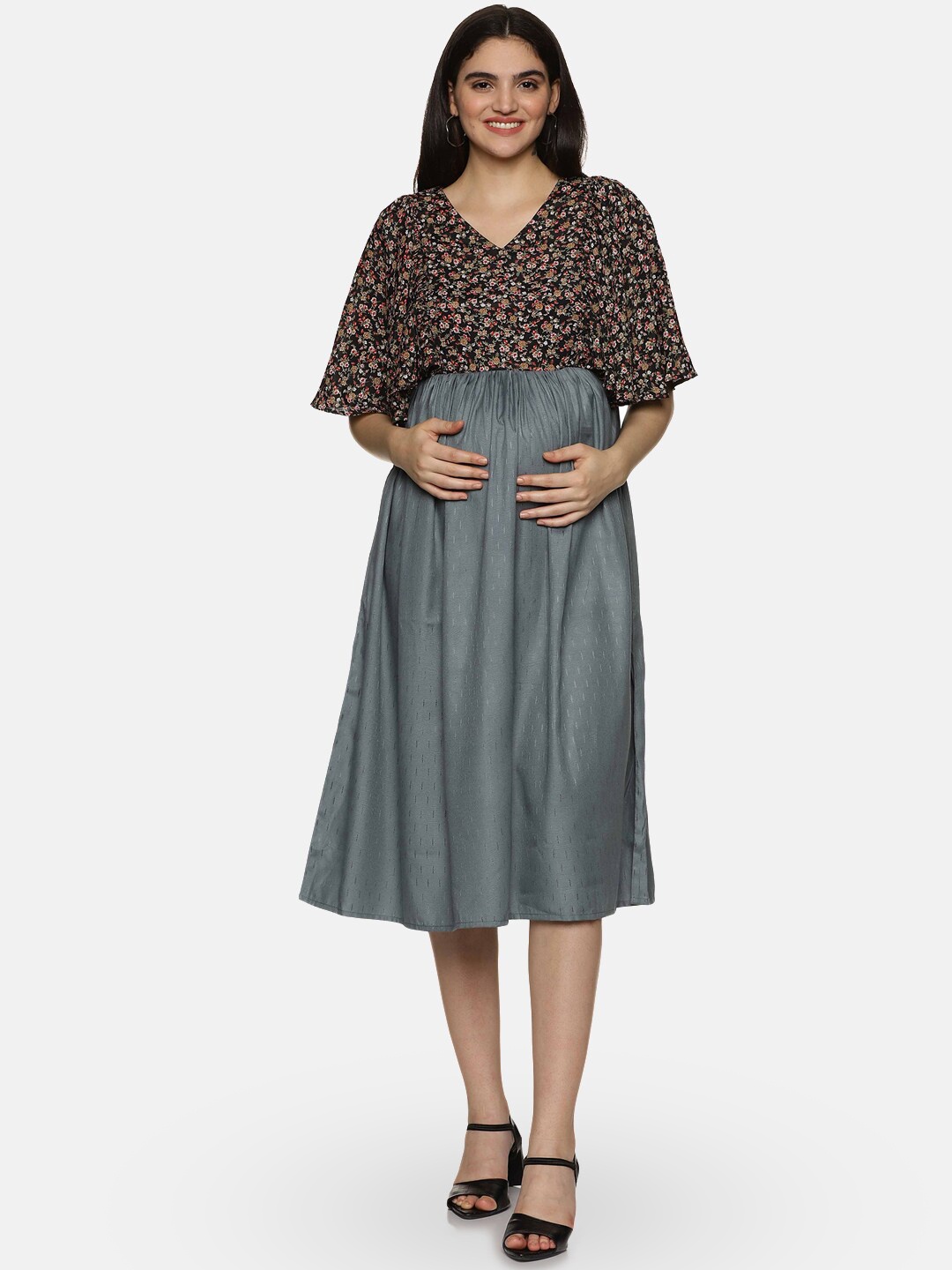 

CHARISMOMIC Floral Printed Flared Sleeves Maternity Fit & Flare Midi Dress, Grey