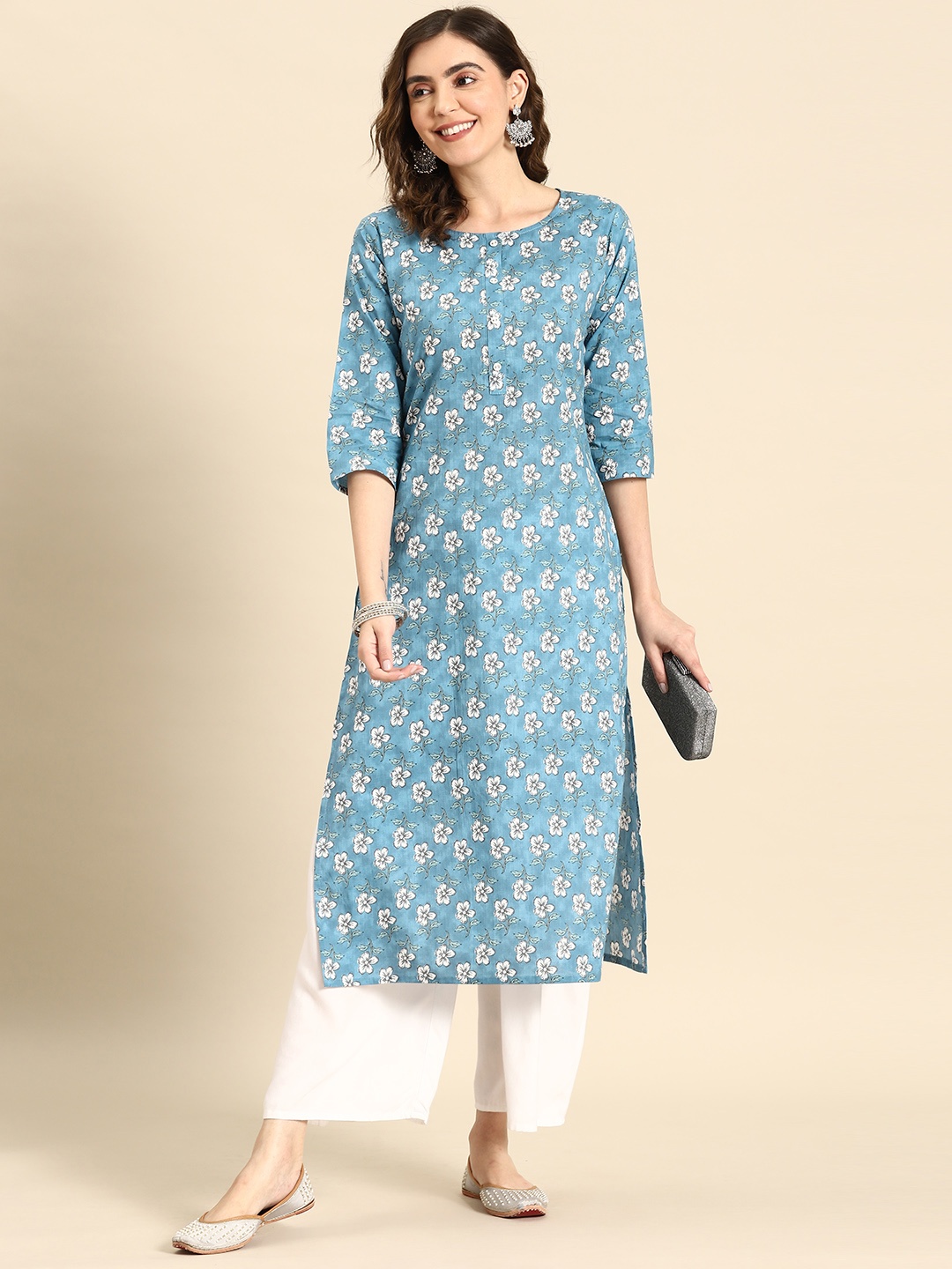 

Nayo Women Floral Printed Cotton Kurta, Turquoise blue