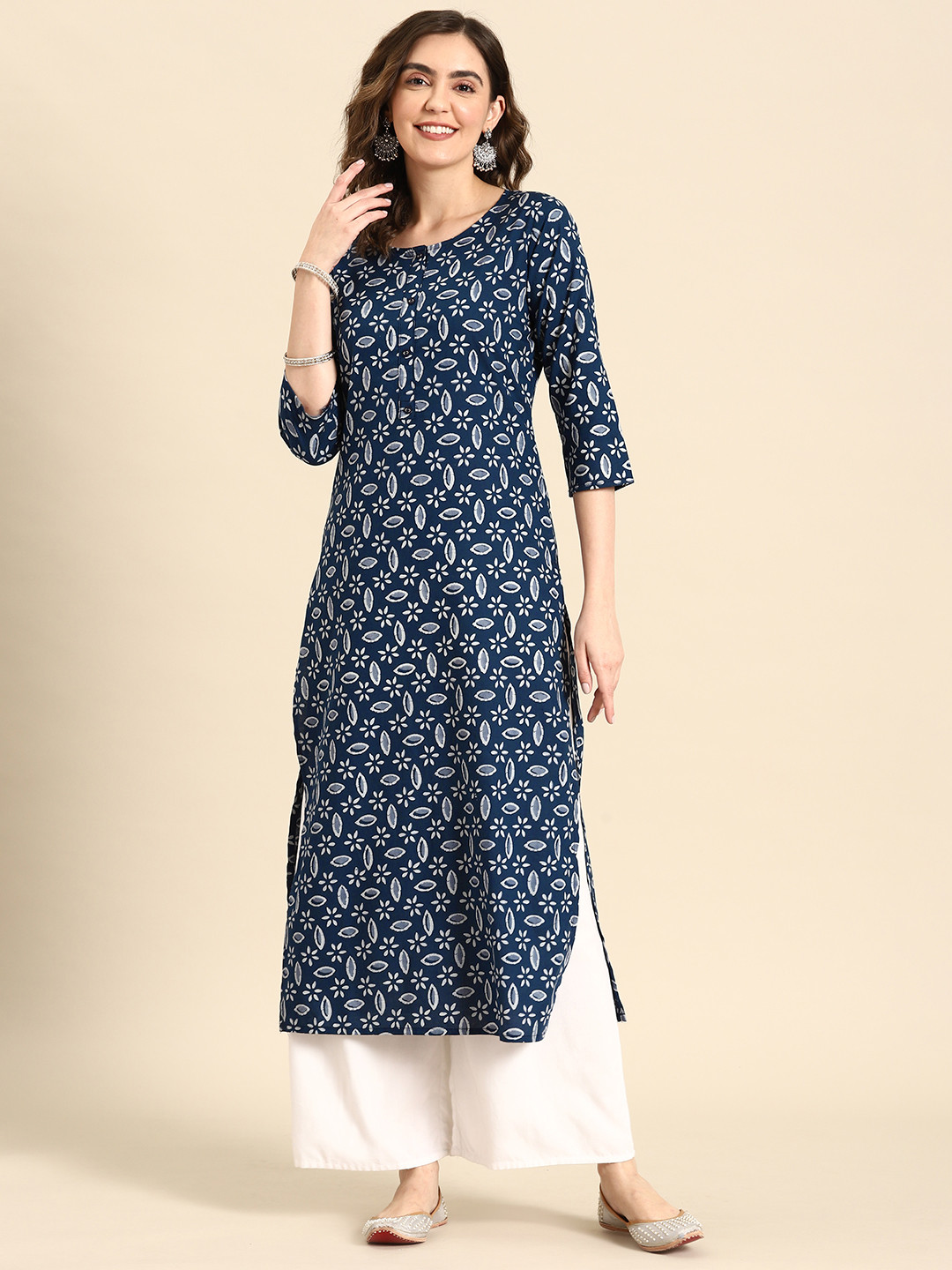 

Nayo Women Ethnic Motifs Printed Cotton Kurta, Navy blue