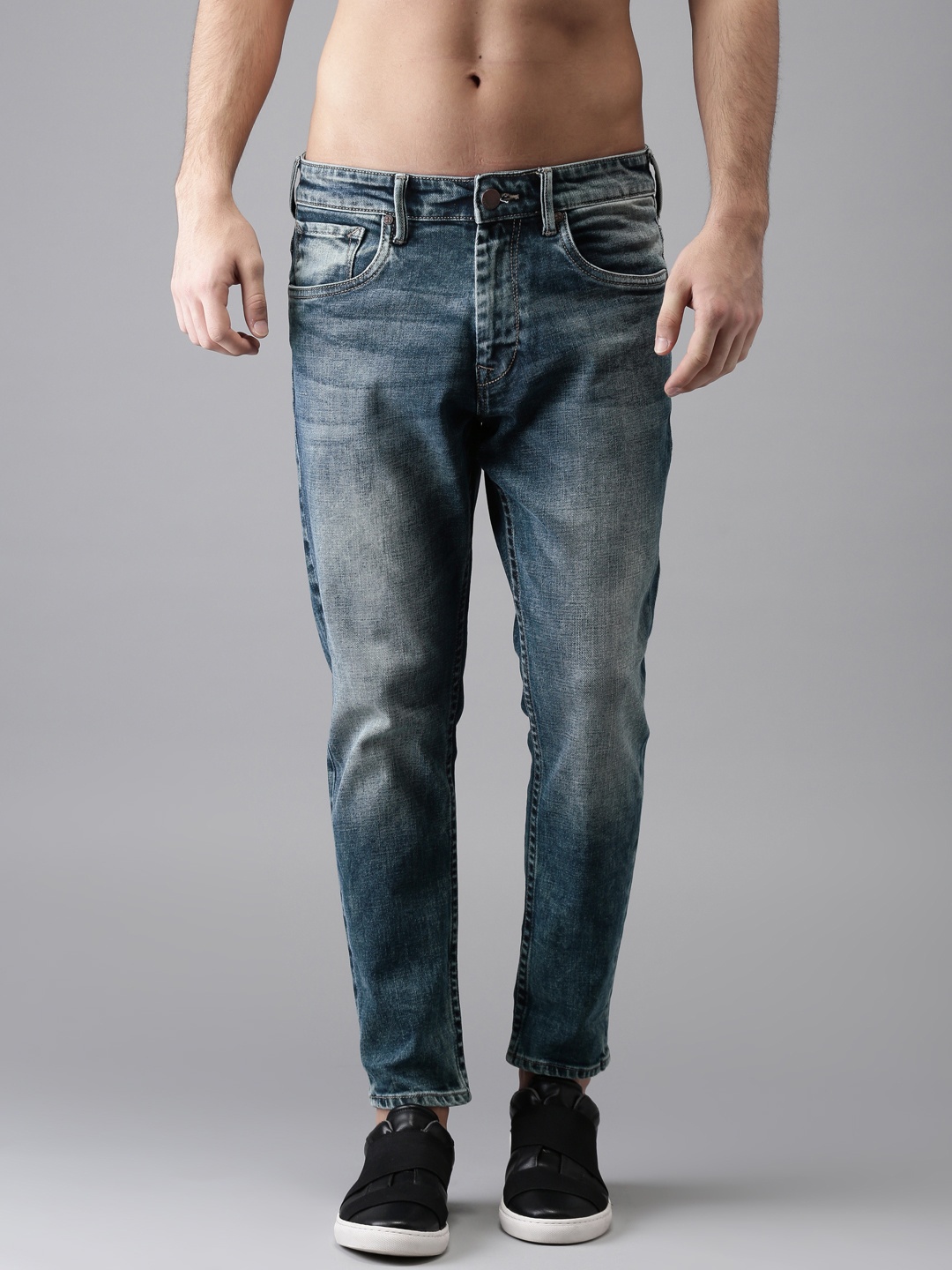 

HERE&NOW Men Blue Slim Fit Mid-Rise Clean Look Ankle Length Stretchable Jeans