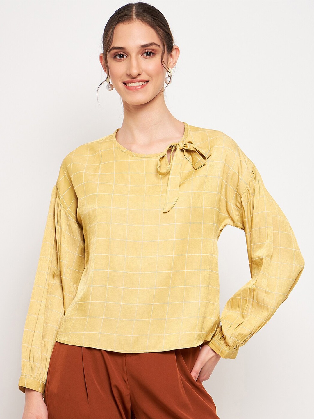 

Madame Checks Regular Top, Mustard