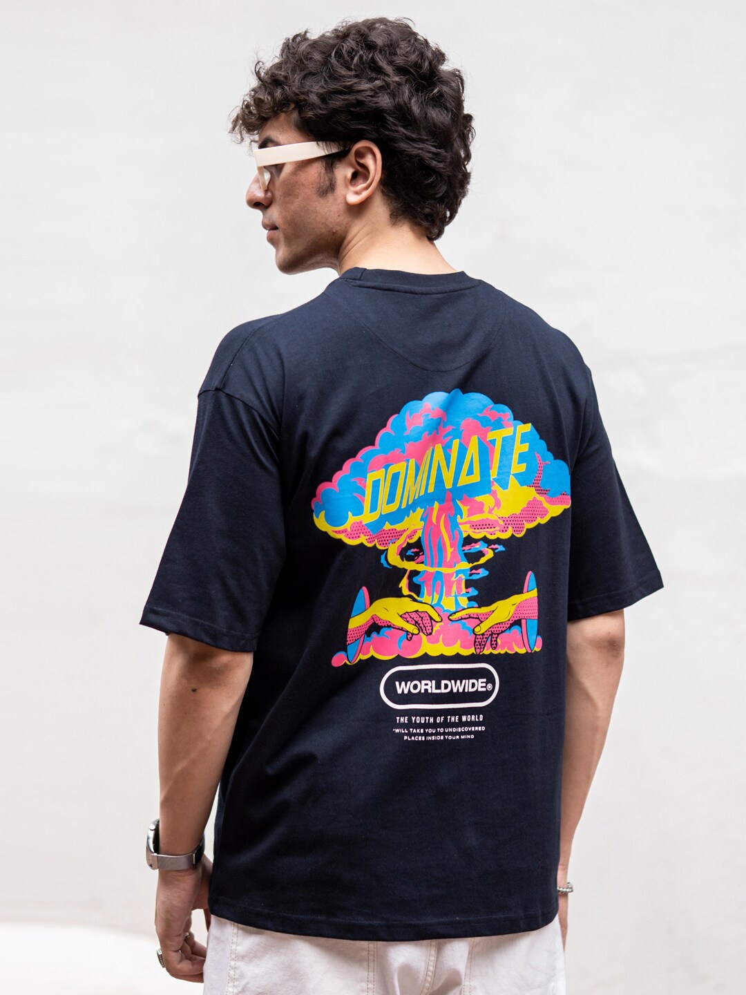 

Powerlook Black Graphic Printed Oversized T-shirt