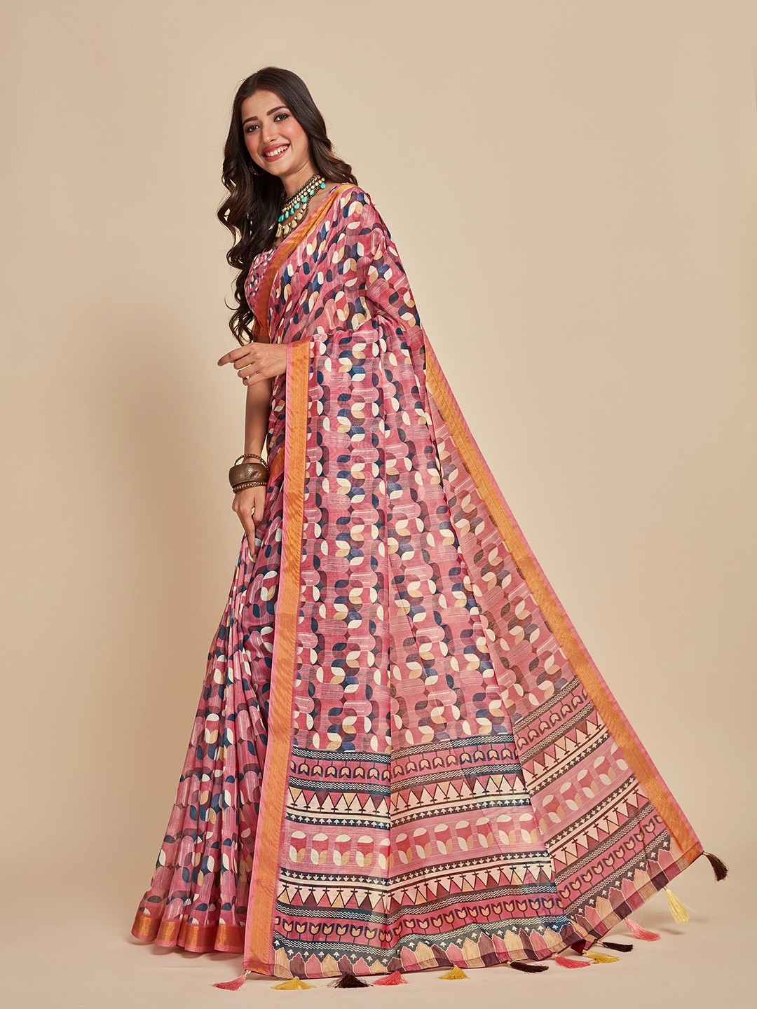 

Sangria Pink Geometric Printed Chanderi Saree