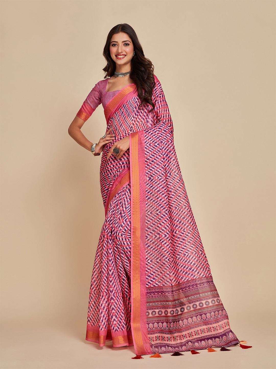 

Sangria Pink Abstract Printed Chanderi Saree