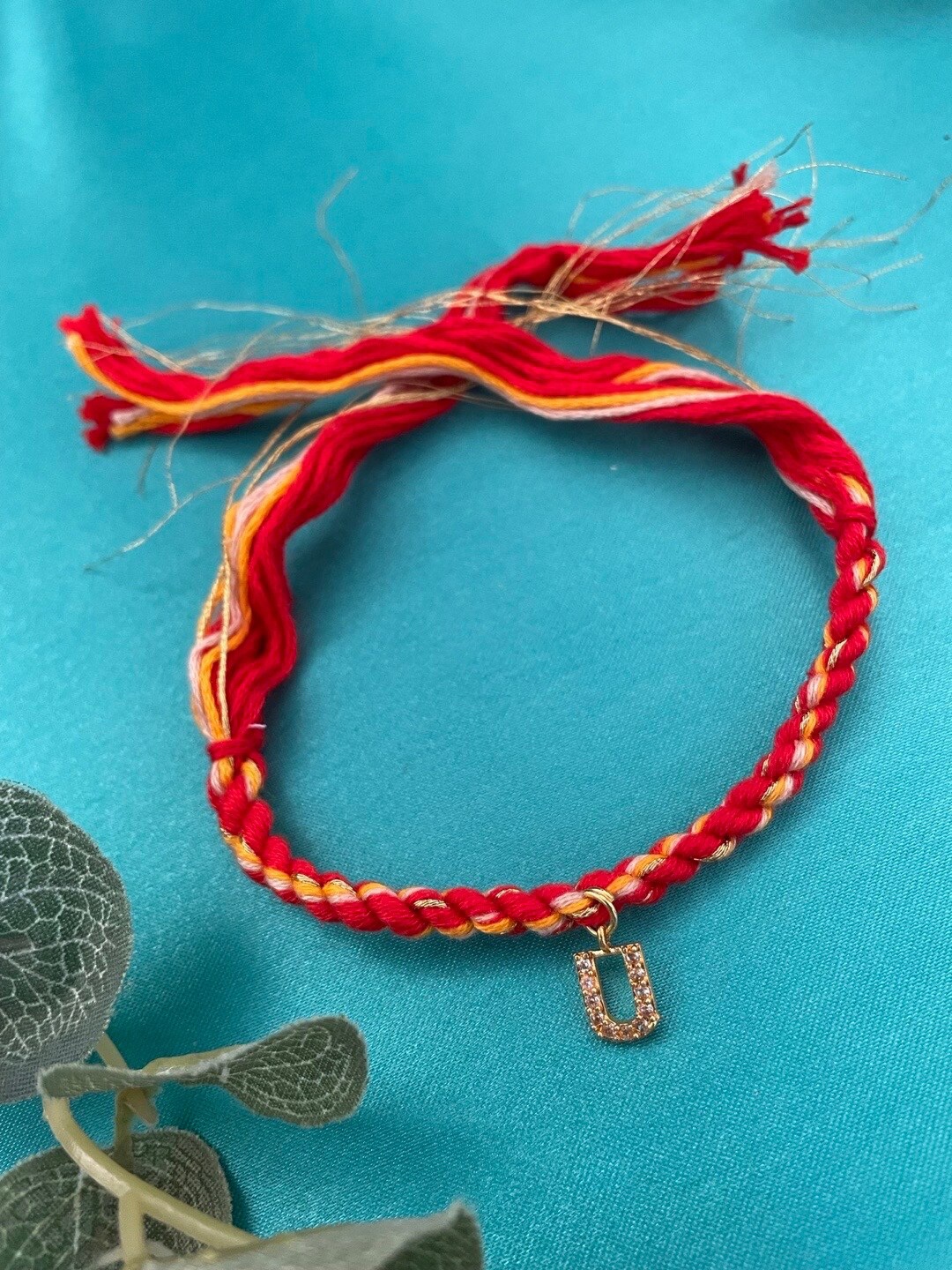 

Digital Dress Room U-Shaped & Thread Rakhi, Gold