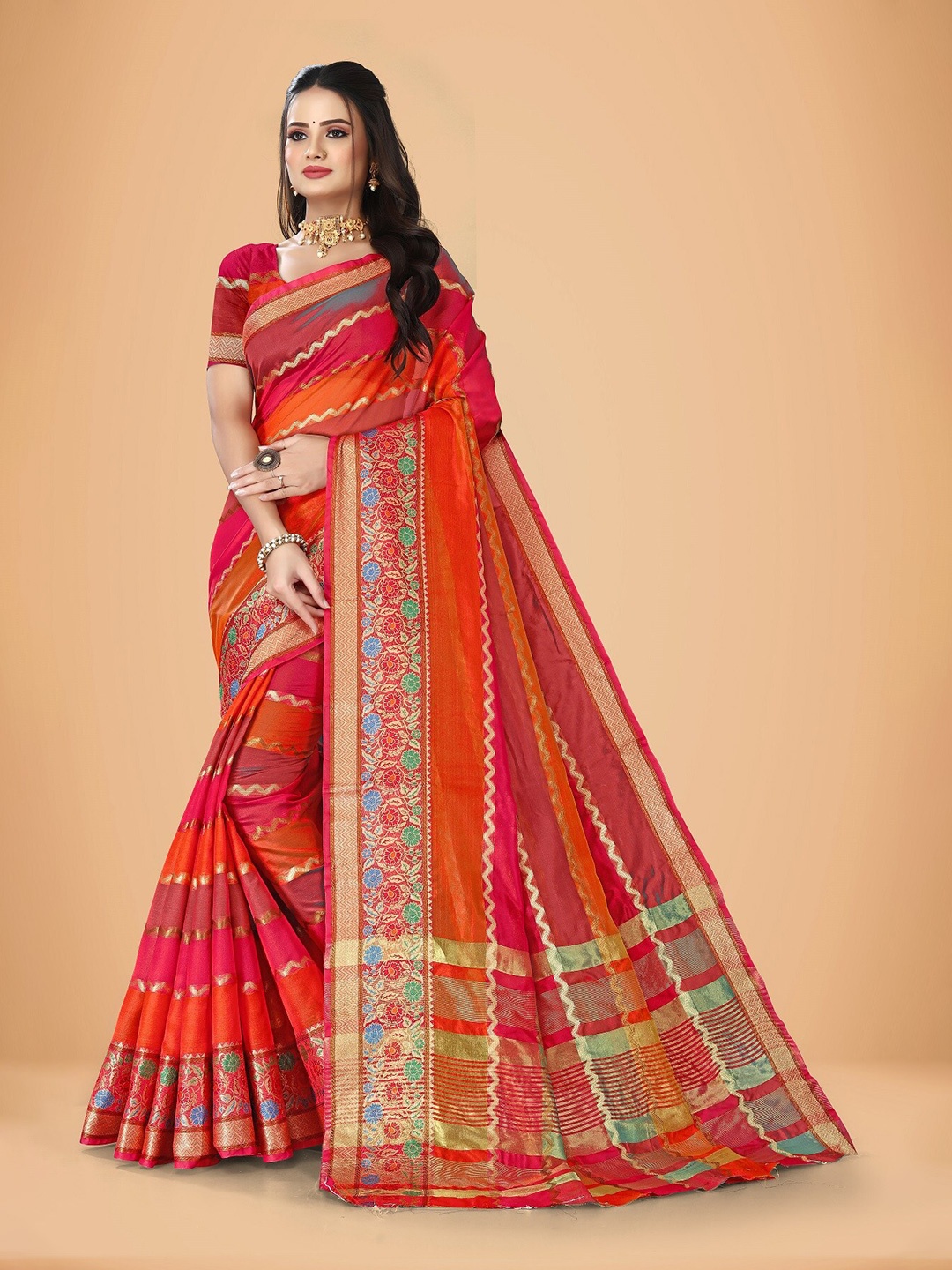 

Rivana Floral Woven Design Zari Banarasi Saree, Red