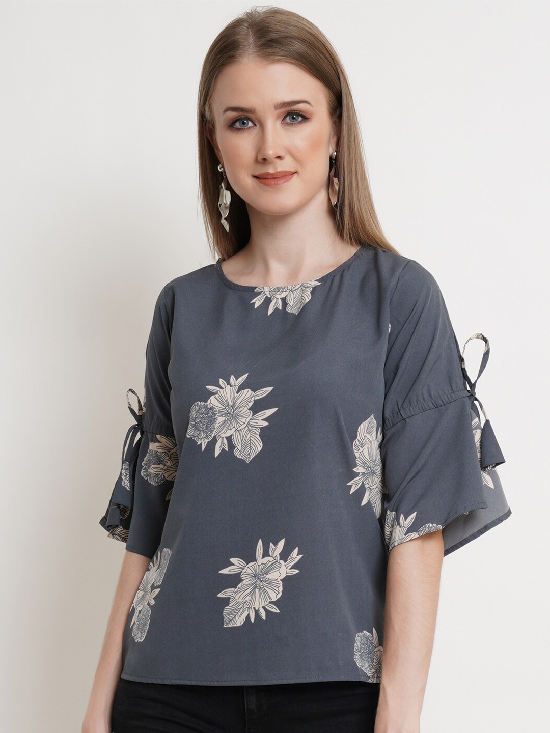 

Popwings Floral Printed Bell Sleeves Top, Grey