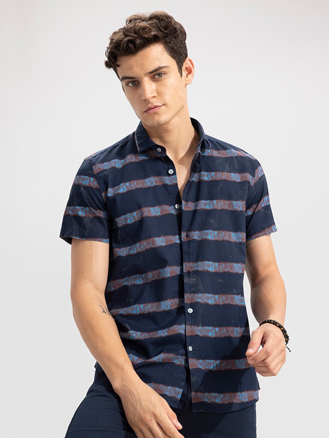 

Snitch Blue Slim Fit Horizontal Striped Cotton Casual Shirt