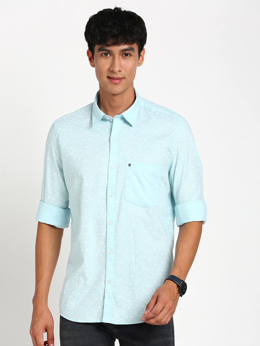

Turtle Relaxed Slim Fit Opaque Printed Cotton Casual Shirt, Blue