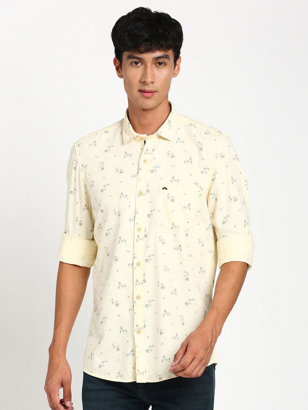 

Turtle Relaxed Slim Fit Floral Printed Casual Shirt, Yellow