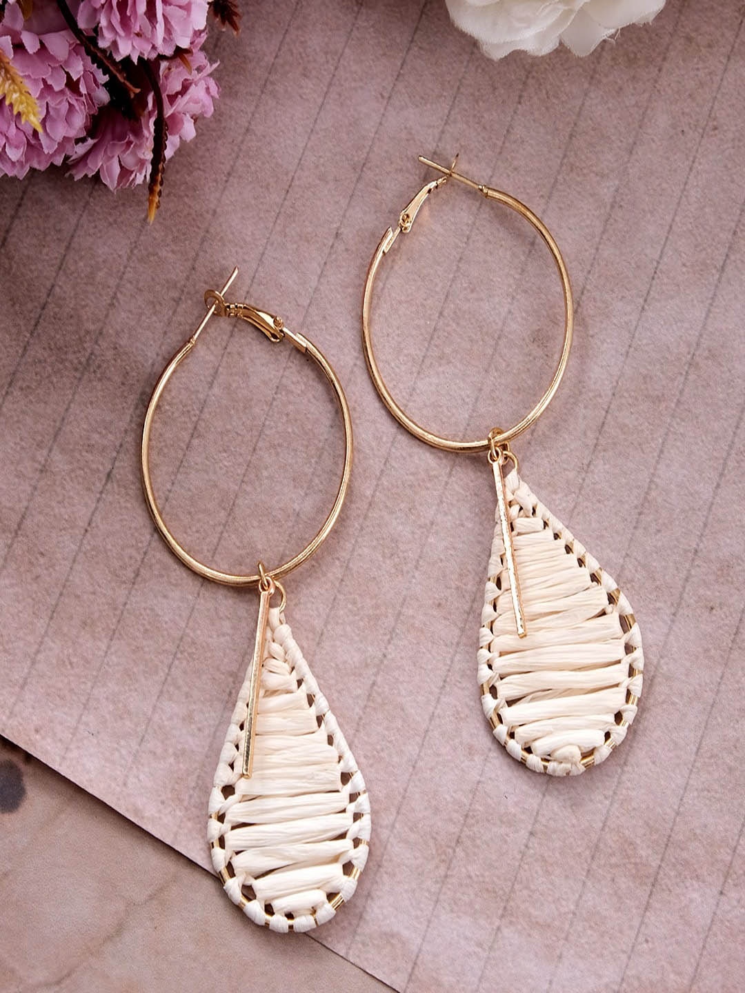 

UNIVERSITY TRENDZ Gold-Plated Leaf Shaped Hoop Earrings
