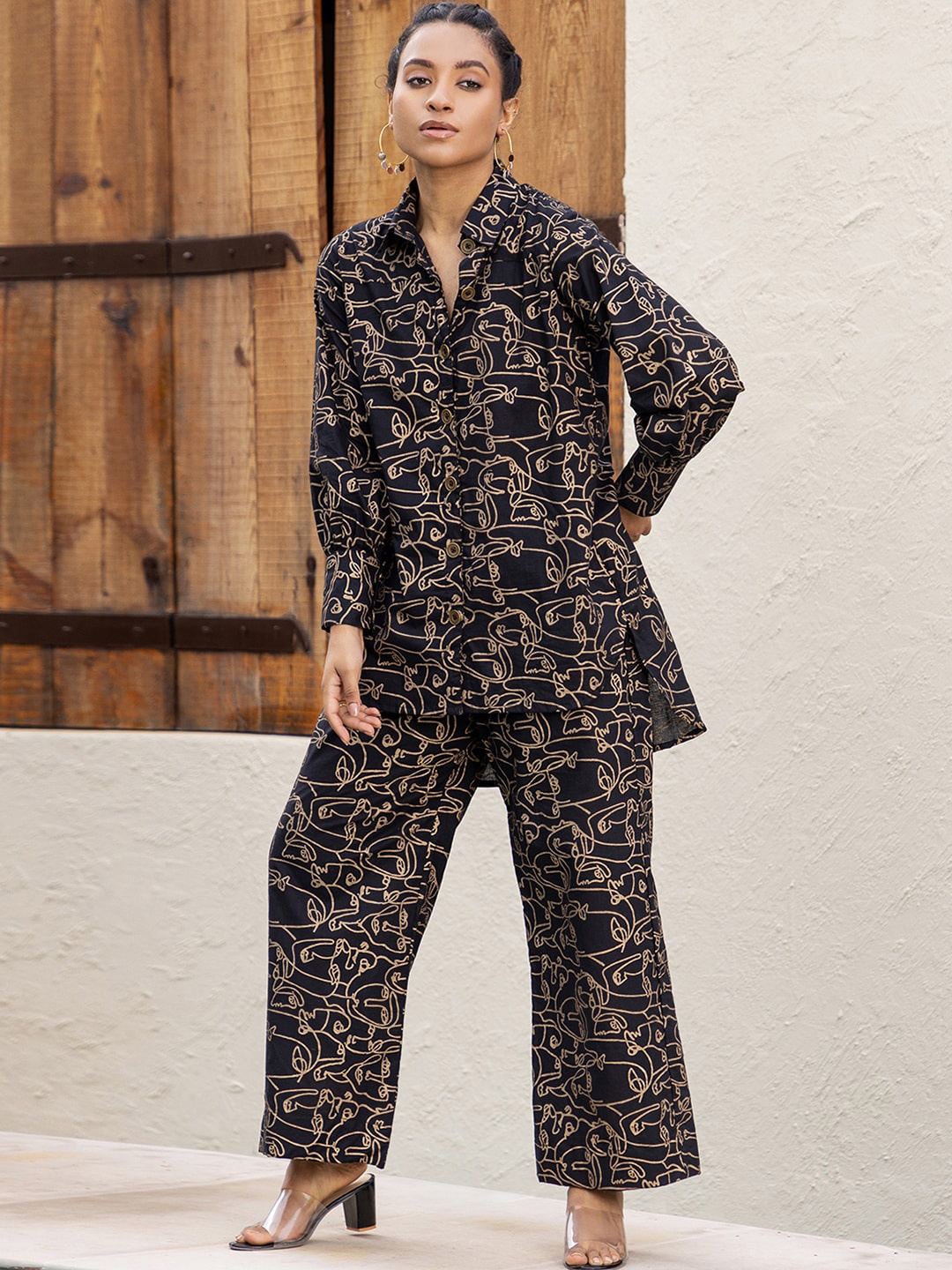 

Ambraee Abstract Printed Shirt With Palazzos, Black
