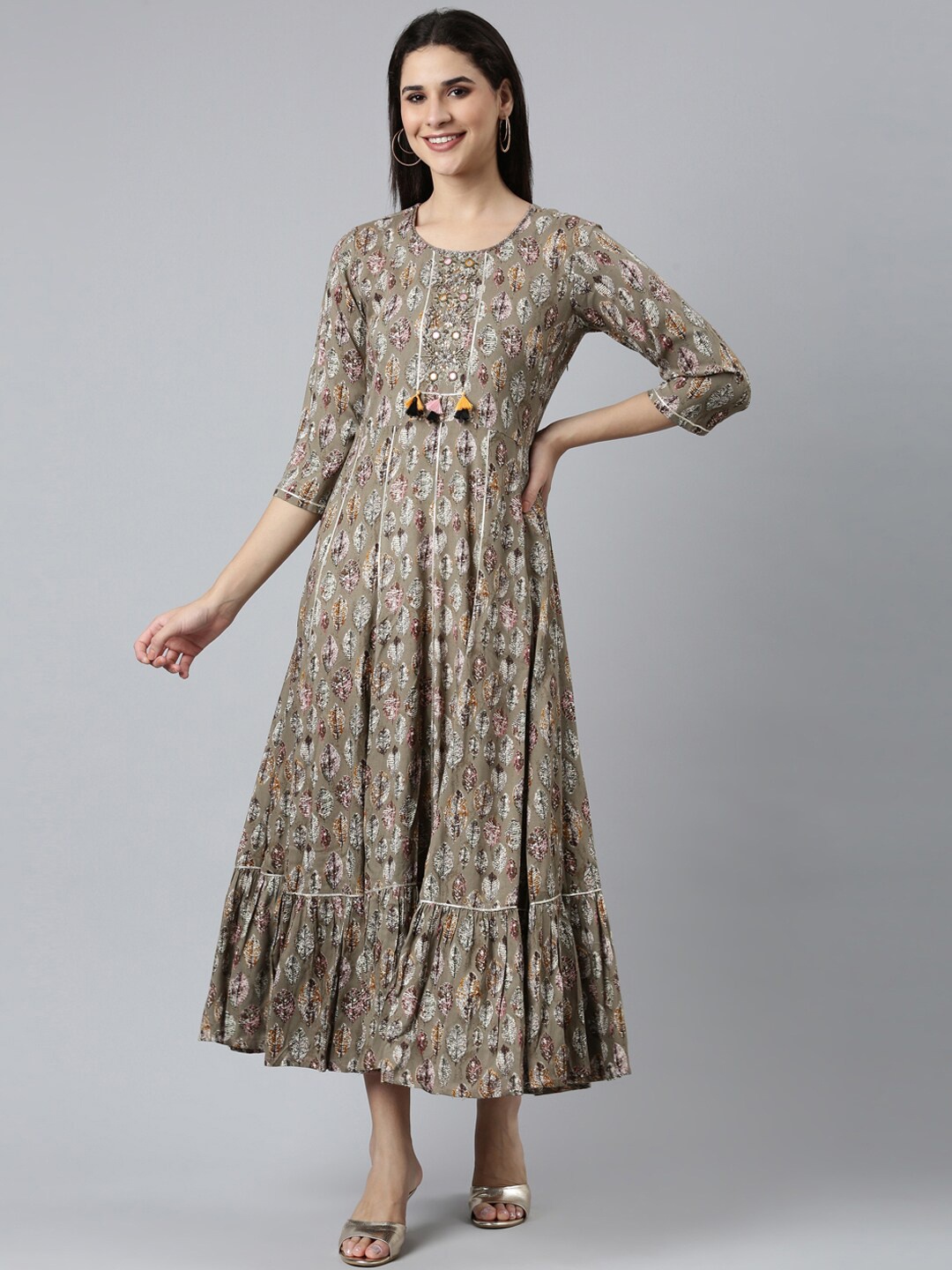 

Neerus Brown Leaf Printed Tiered Fit & Flare Dress