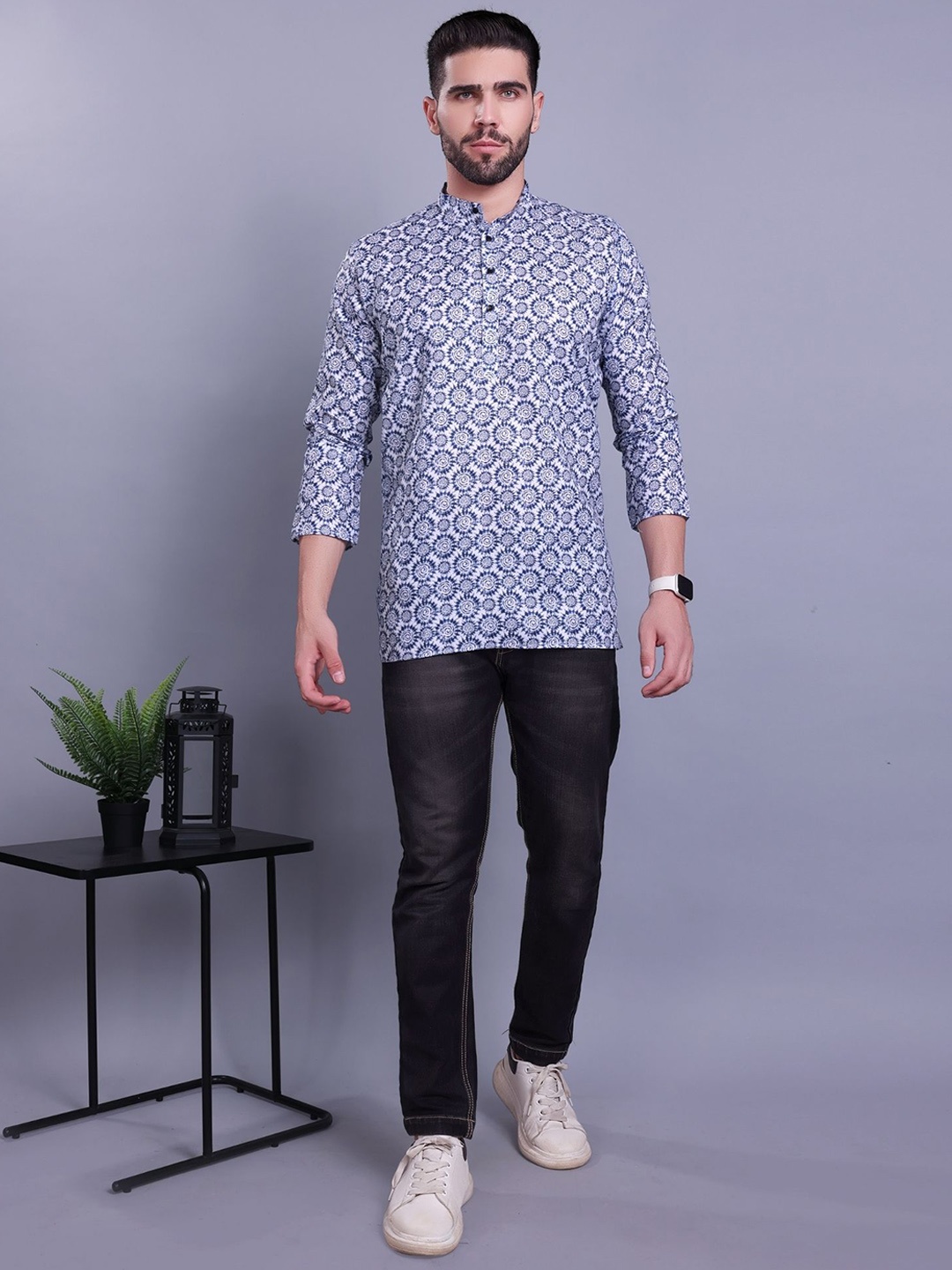 

SHIWAM ETHNIX Ethnic Motifs Printed Band Collar Kurta, Blue