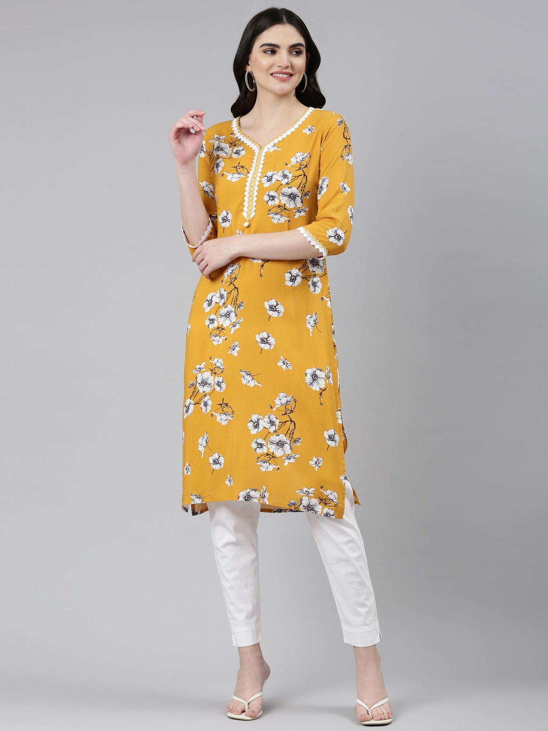 

Neerus Floral Printed V-Neck Straight Kurta, Mustard