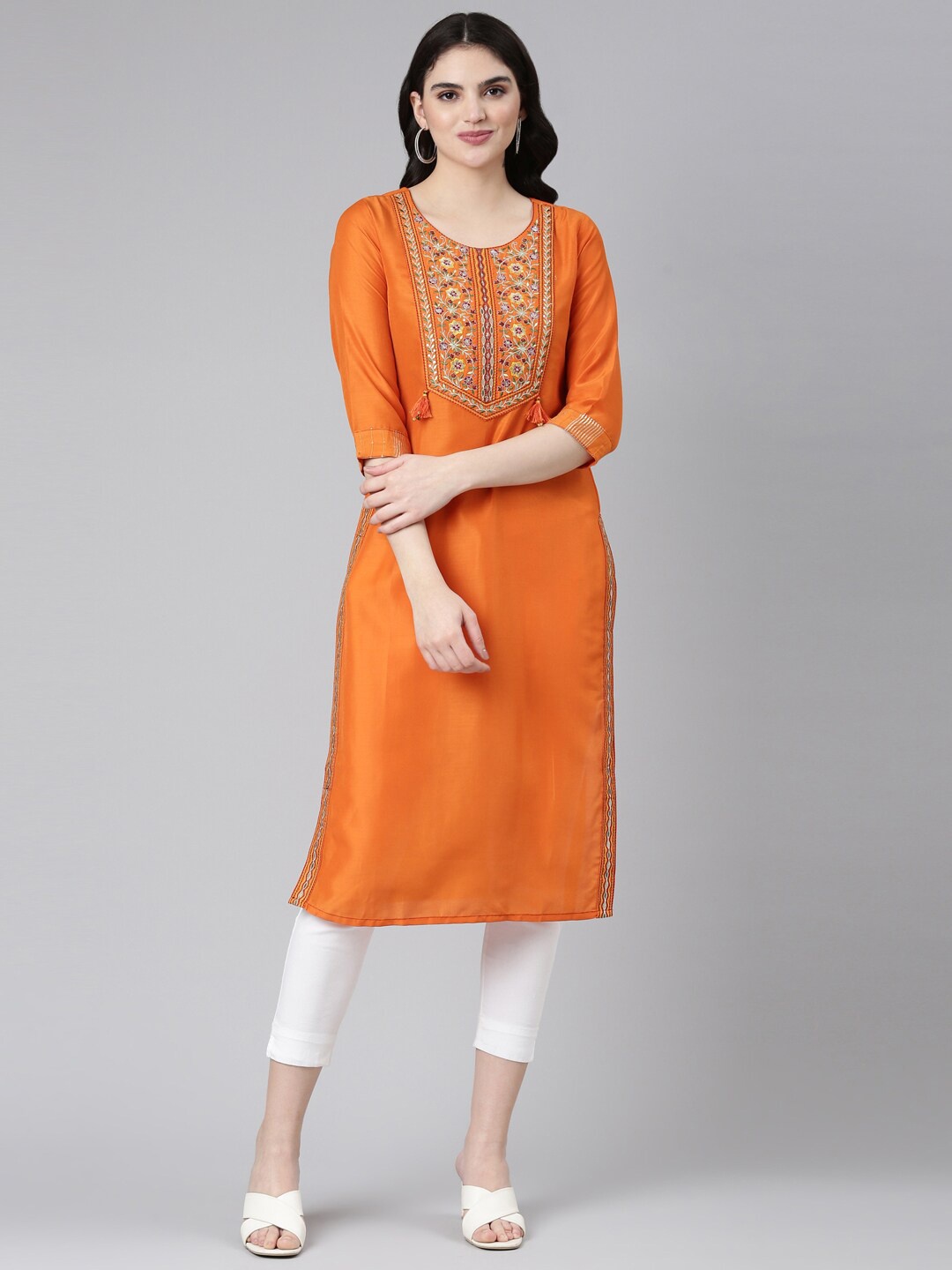 

Neerus Floral Thread Work Yoke Design Straight Kurta, Rust