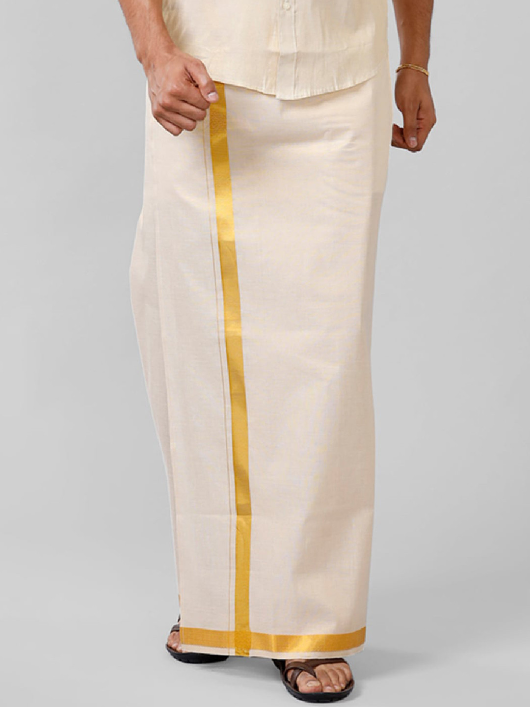 

Ramraj Men Dhoti With Zari Border, White