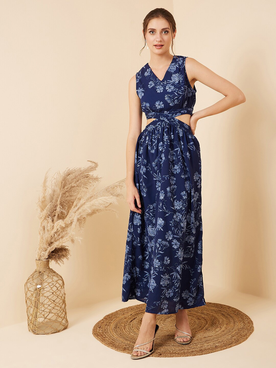 

RARE Blue Gathered Floral Printed Cut-Outs V-Neck Maxi Dress