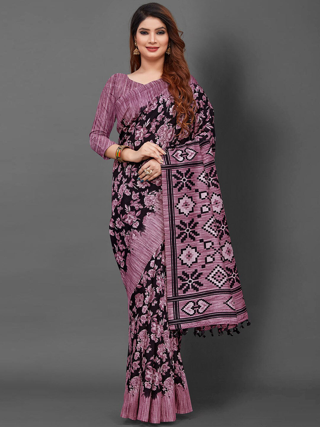

KALINI Floral Printed Saree, Mauve