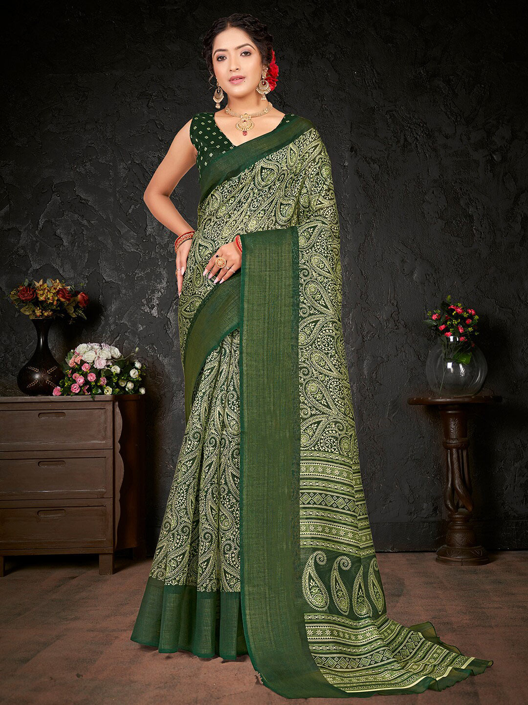 

KALINI Ethnic Motifs Printed Zari Sungudi Saree, Green