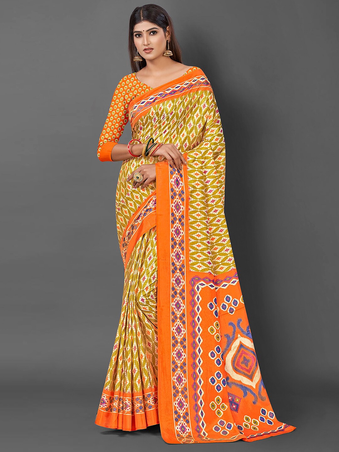 

KALINI Ethnic Motifs Printed Silk Blend Bagru Saree, Olive