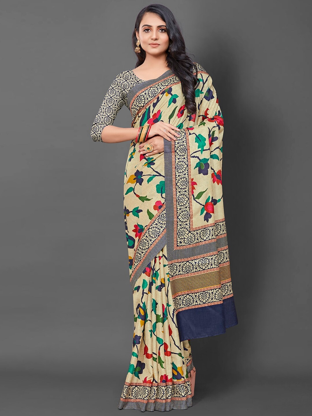 

KALINI Floral Printed Saree, Cream