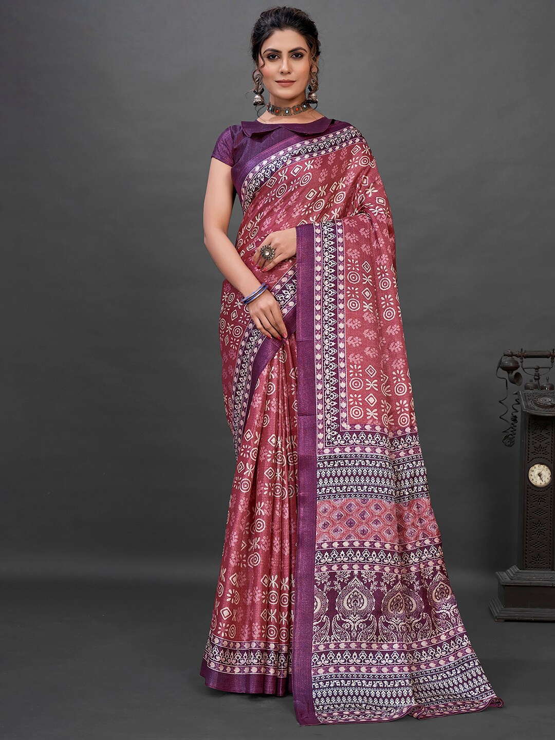 

KALINI Ethnic Motifs Printed Bagru Saree, Pink
