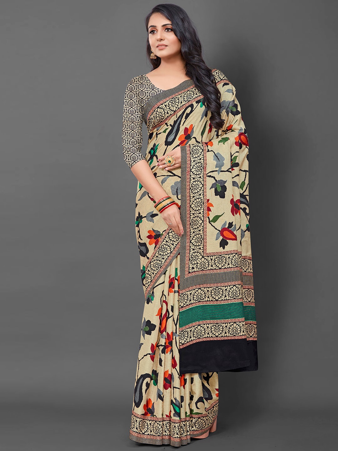 

KALINI Floral Printed Festive Saree, Cream