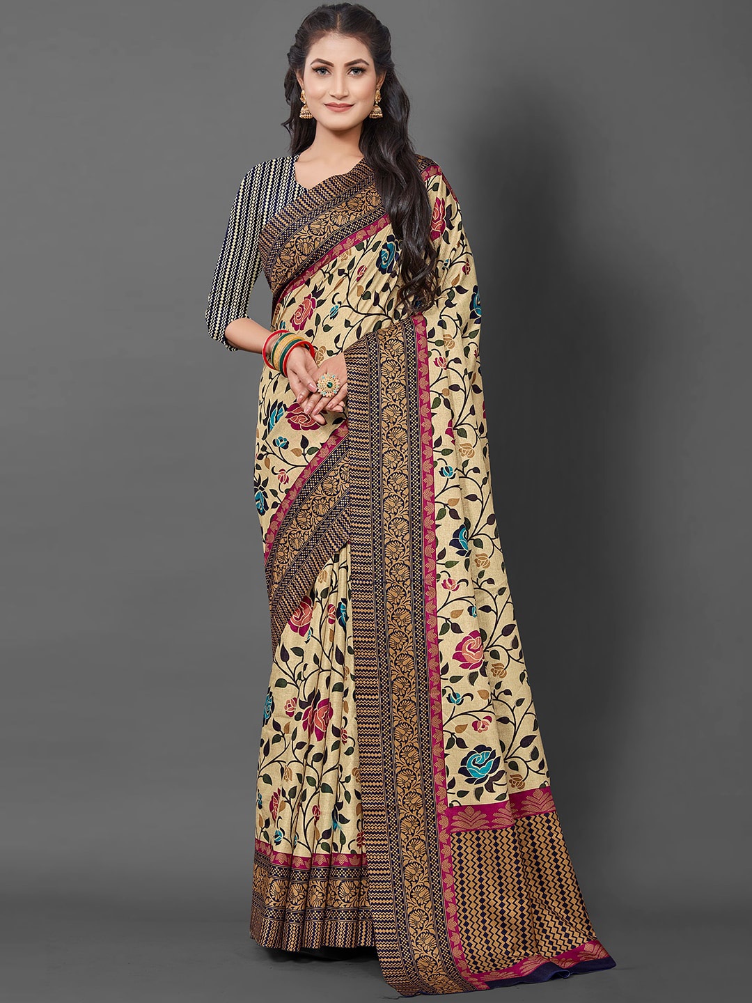 

KALINI Floral Printed Saree, Cream
