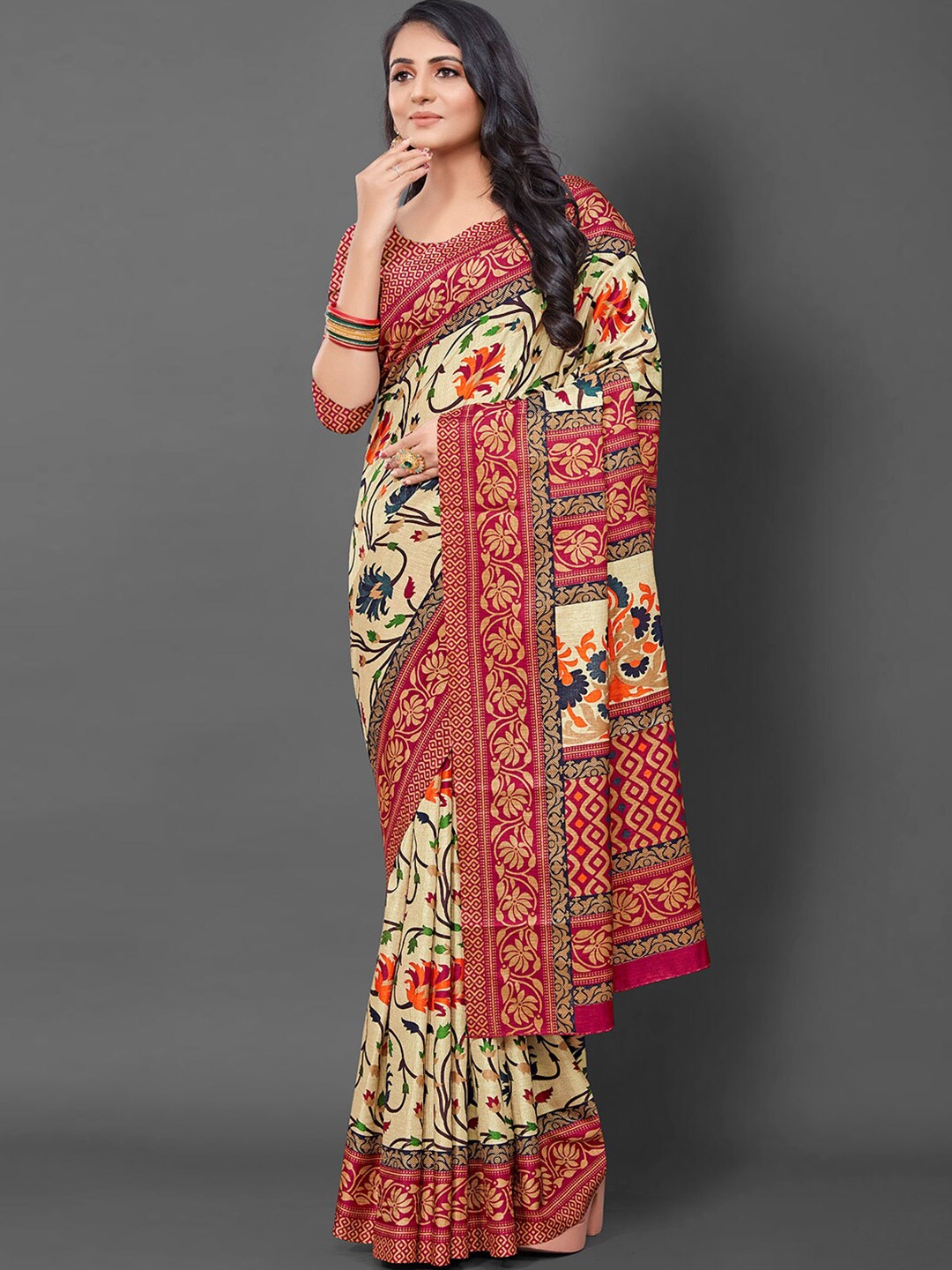 

KALINI Floral Printed Saree, Cream