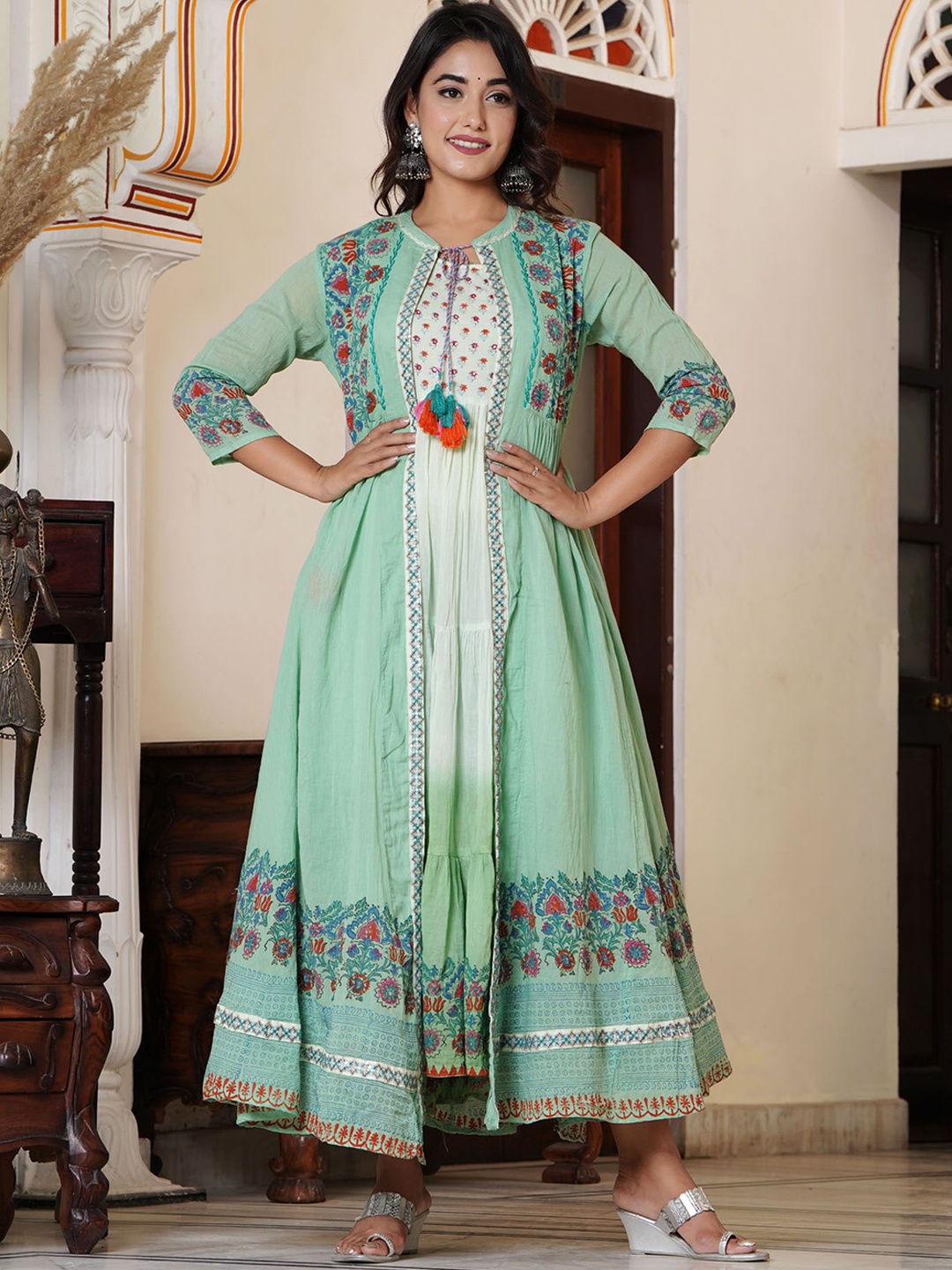 

PREKSHA Ethnic Motifs Mirror Work Anarkali Kurta with Jacket, Green