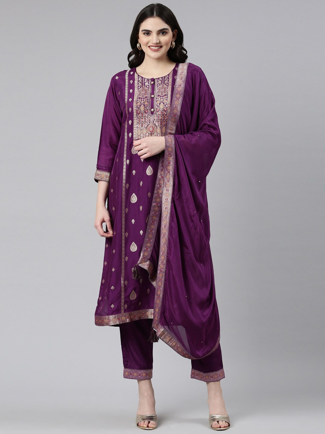 

Neerus Ethnic Motifs Woven Design Regular Kurta & Trousers With Dupatta, Purple