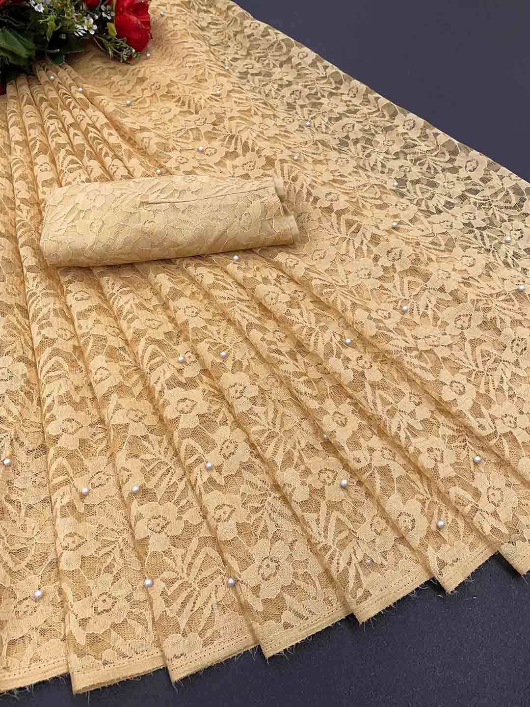 

MAGMINA Woven Design Beads and Stones Net Saree, Beige