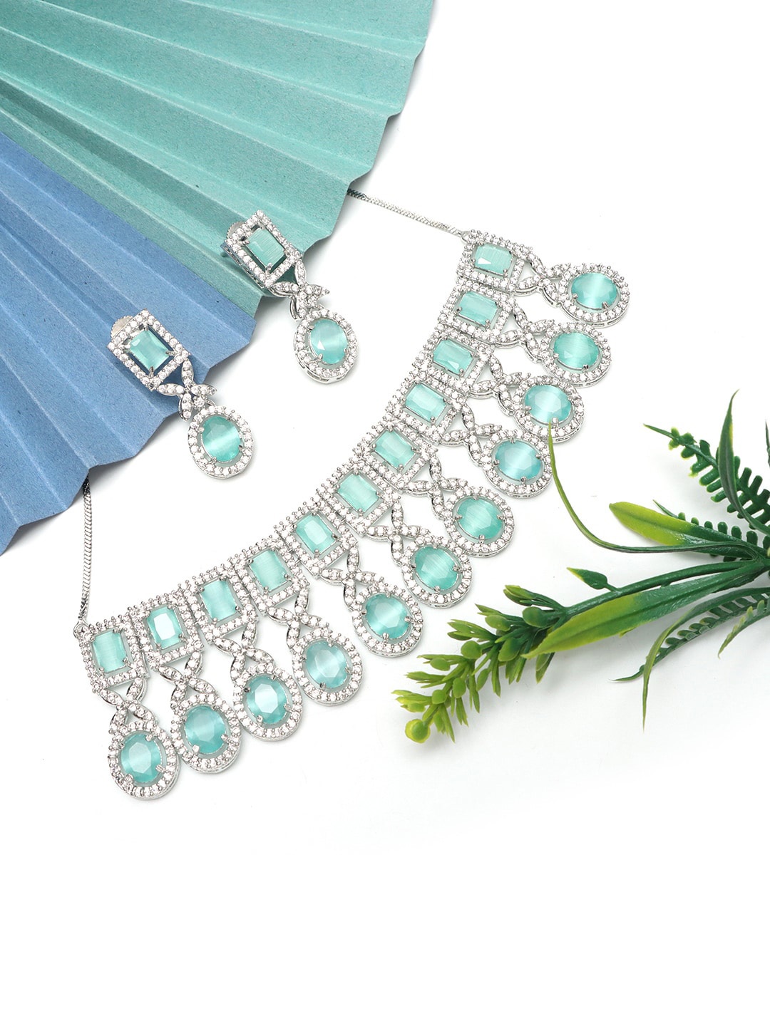 

Ozanoo Silver-Plated CZ-Studded Choker Jewellery Set