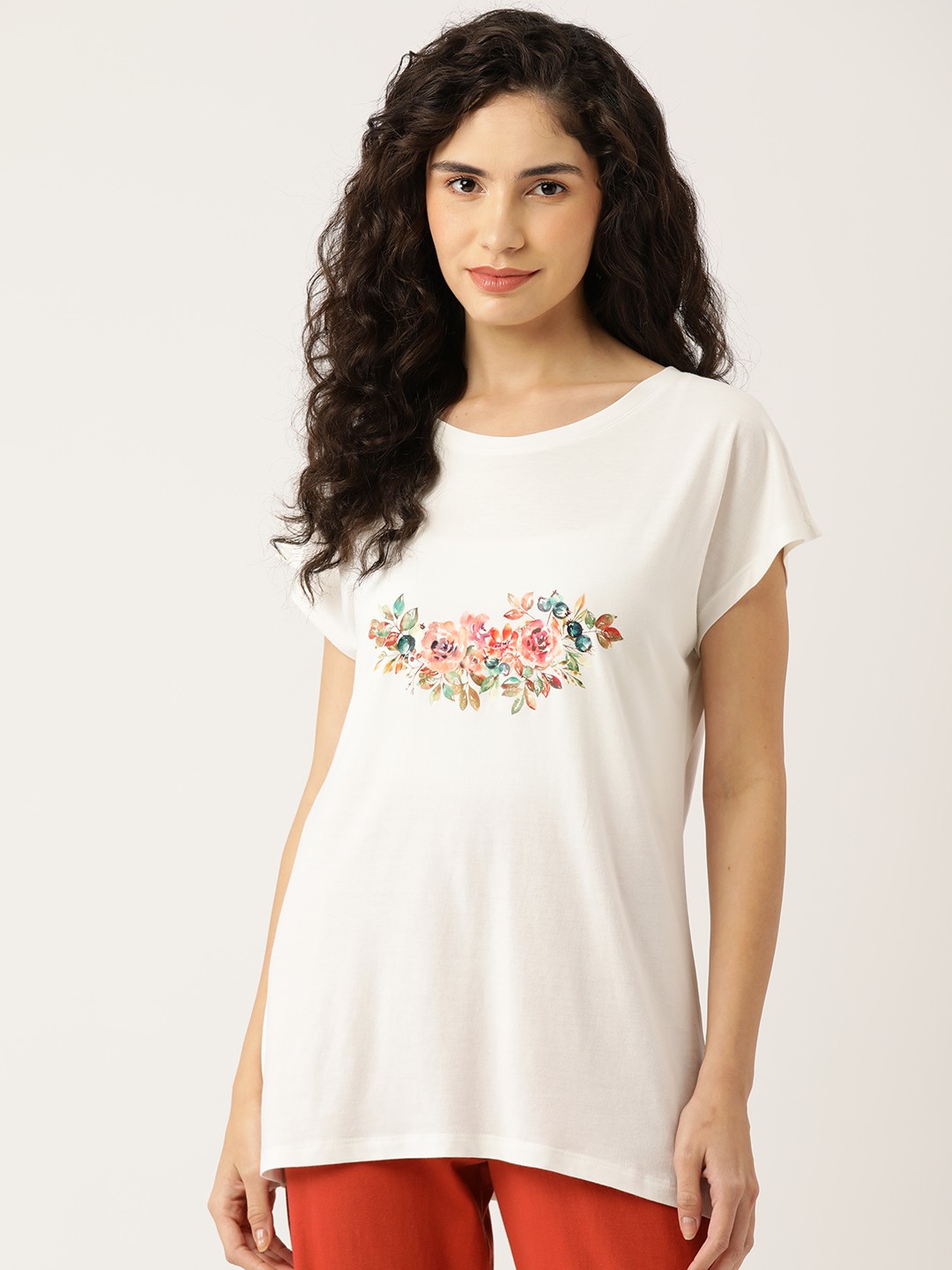 

UNMADE Women Floral Printed Lounge T-shirt, Off white