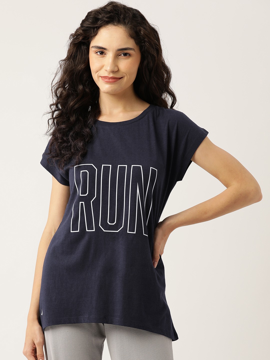 

UNMADE Women Typography Printed Lounge T-shirt, Navy blue