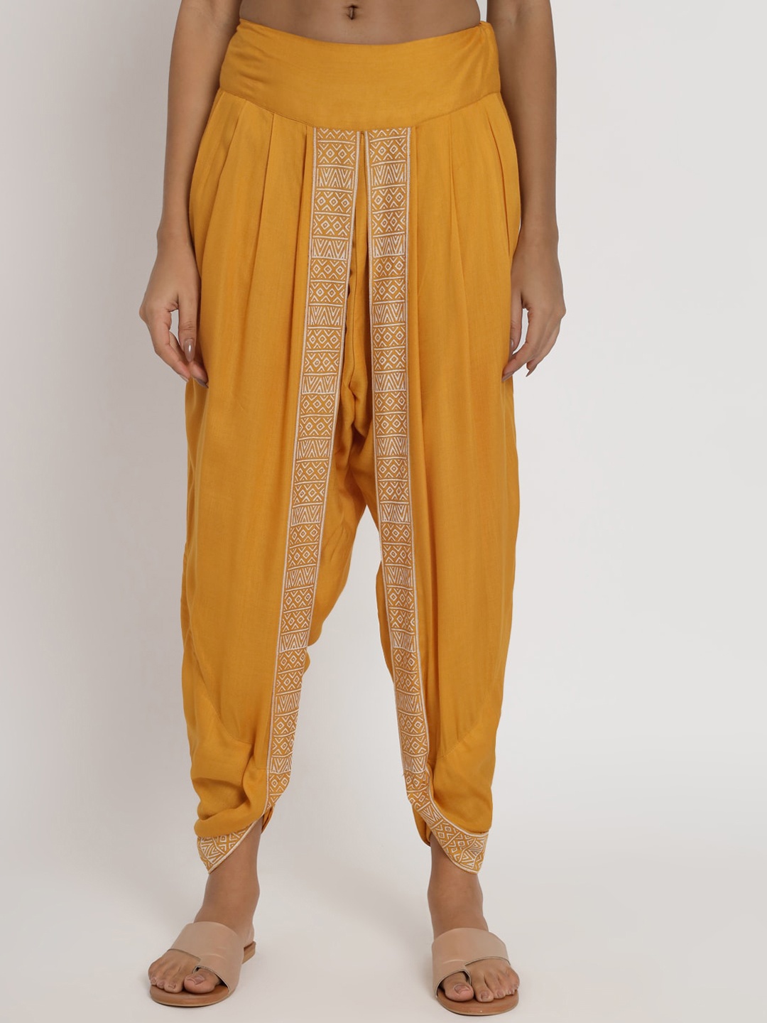 

9rasa Women Printed Dhoti Pants, Yellow