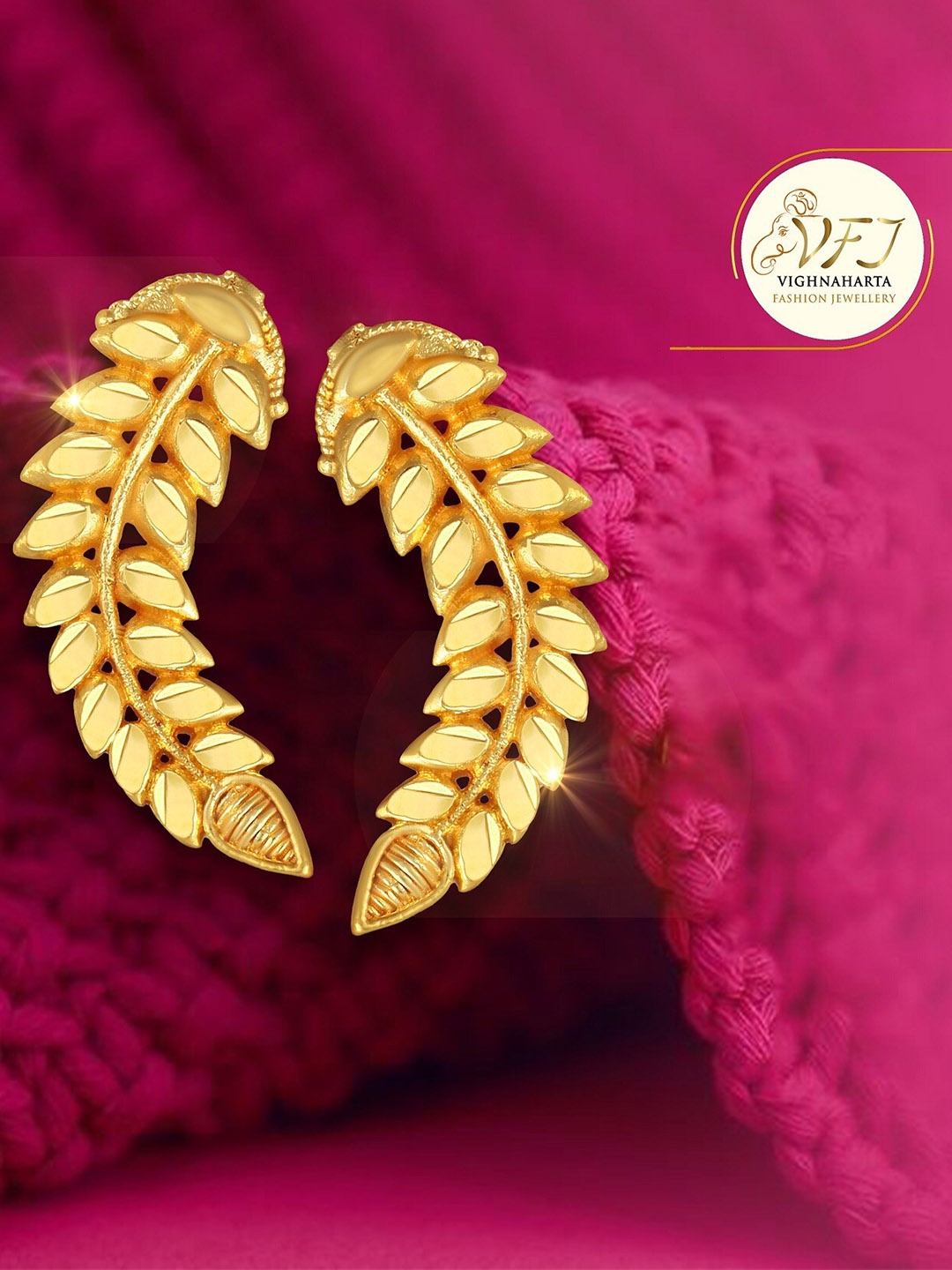 

Vighnaharta Gold-Plated Floral Ear Cuff
