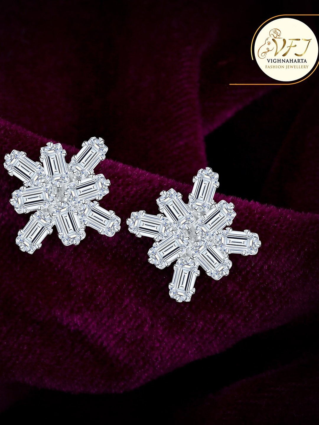 

Vighnaharta Rhodium-Plated Floral Studs Earrings, Silver