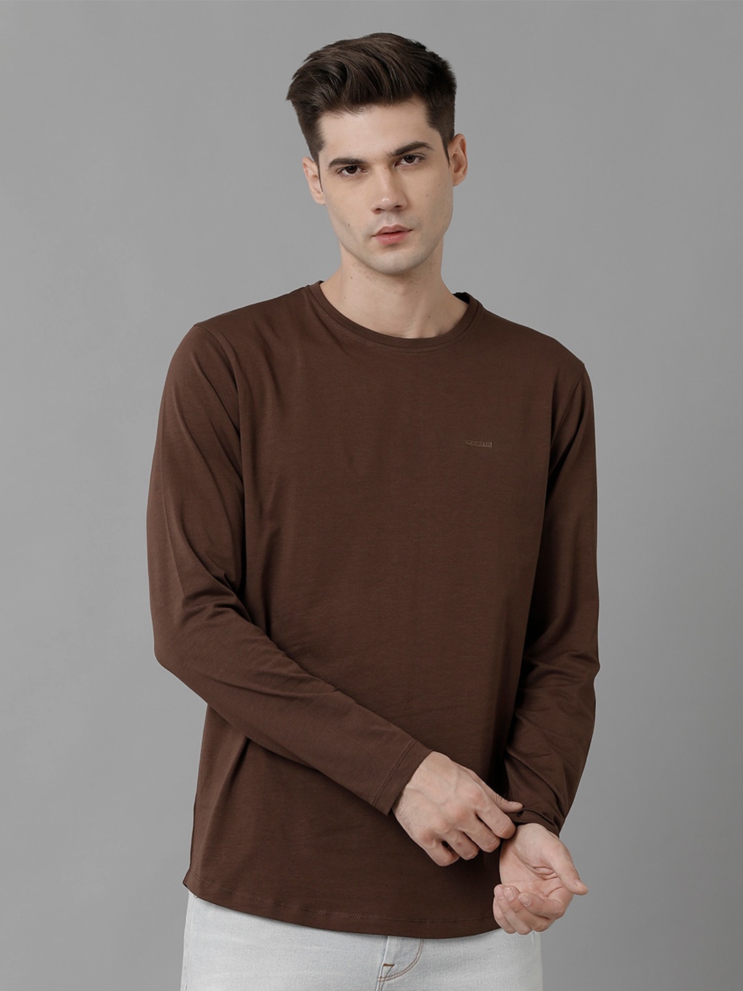 

Voi Jeans Long Sleeves Round Neck Cotton T-shirt, Brown