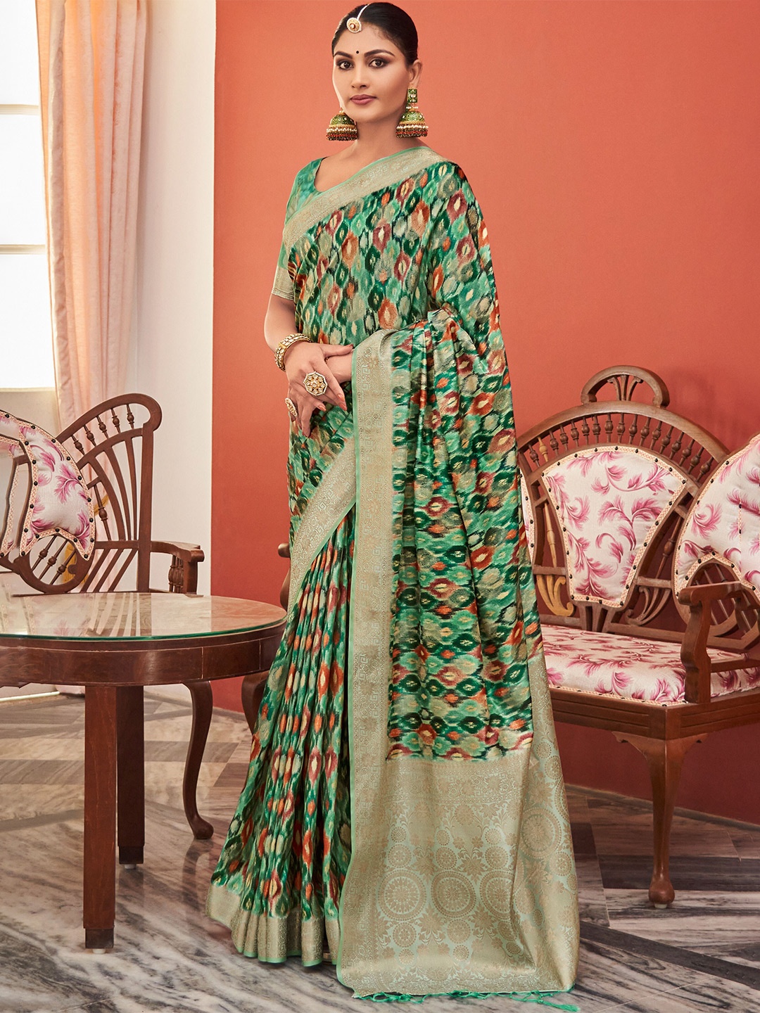 

SHANGRILA Ethnic Motifs Printed Zari Khadi Saree, Green